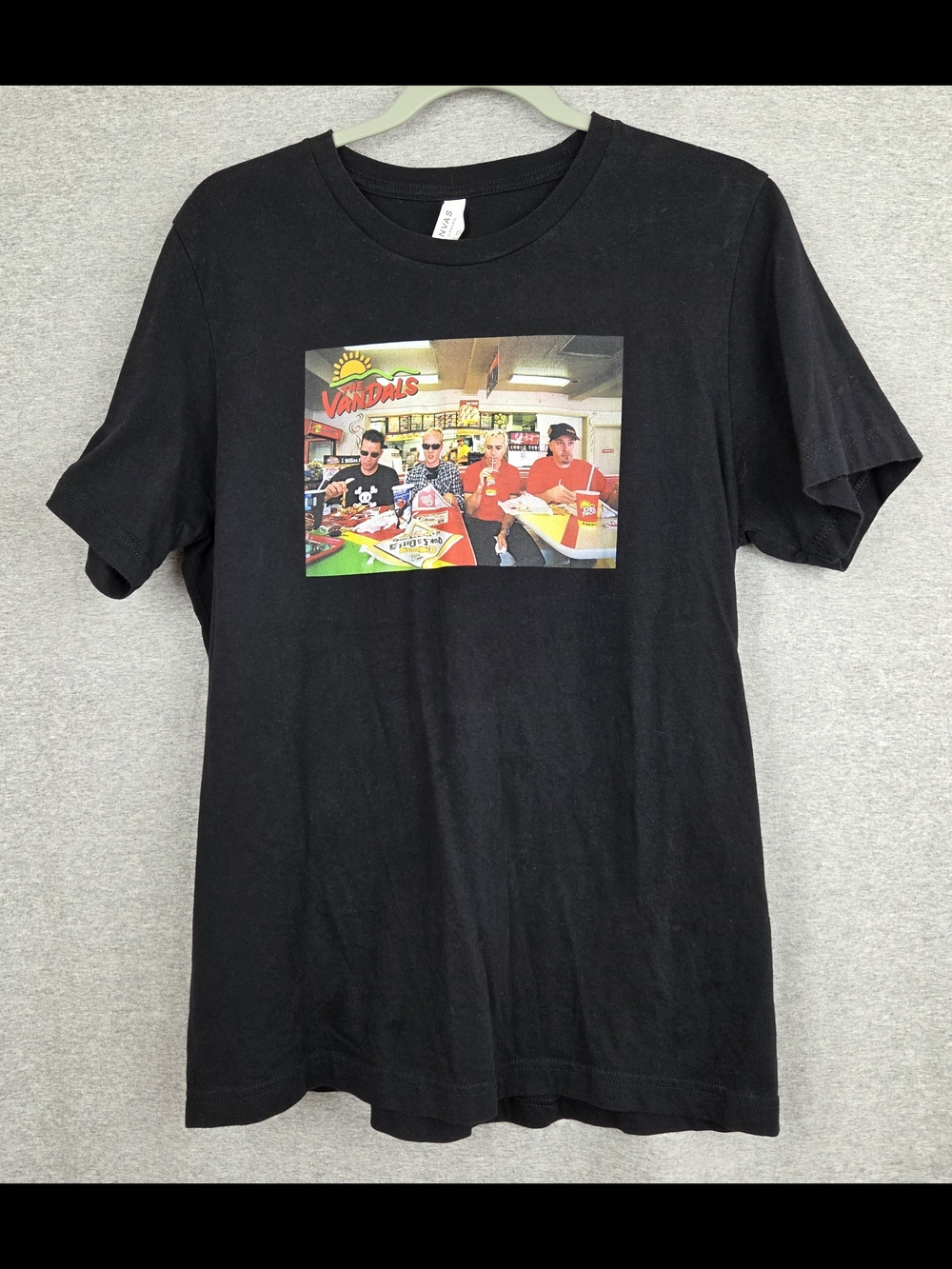 Men's Large Retro graphic Vandals T-shirt